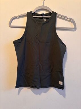 Vuori Green Sleeveless Tank
